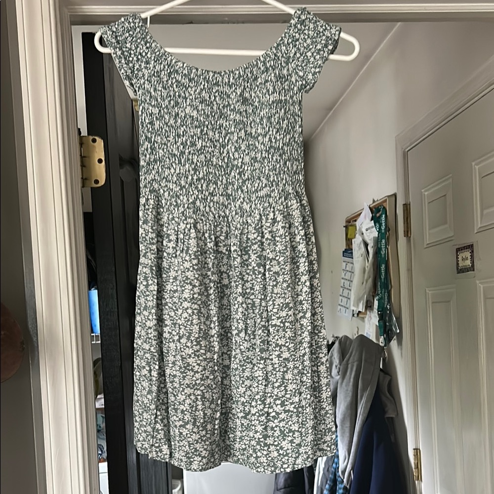 6 Cute Dress Bundle